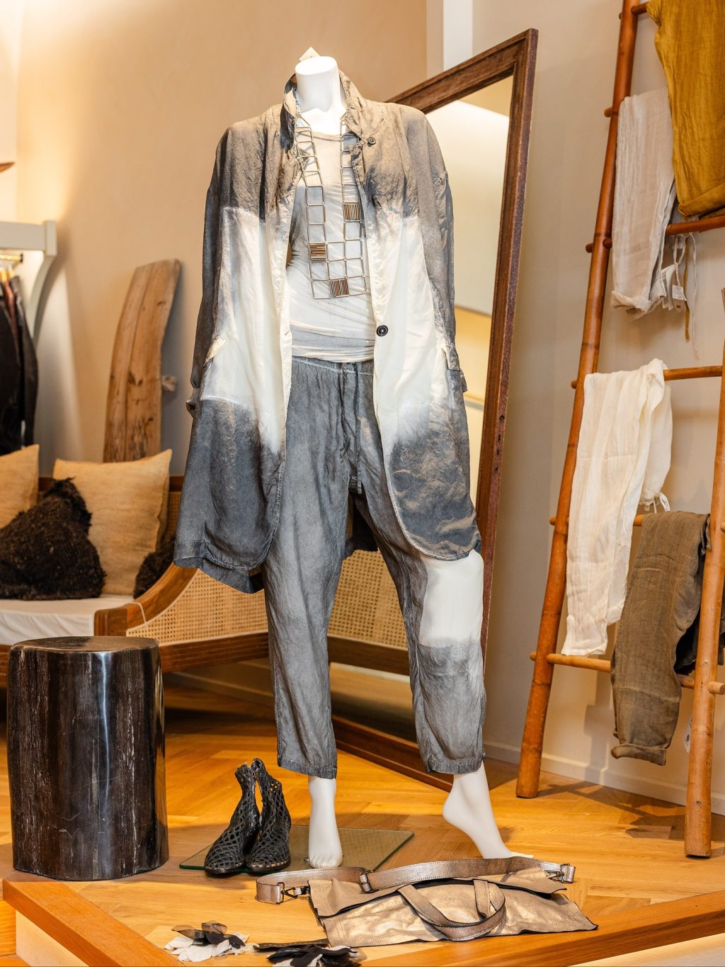 Have you discovered Asante yet?

Step inside Asante South Yarra and you’ll find clothes with character - pieces that drape, soften and move with you.
Natural fibres, clever cuts and that unmistakable artistic edge run through every rack.

From quiet neutrals to bold, painterly prints, it’s a space for women who love individuality without the fuss.

Visit Asante at 131 Toorak Road and take your time - it’s the kind of shop you explore, not rush.

#ToorakRoadSouthYarra #SouthYarraStyle  #AsantSouthYarra  #ShopSouthYarra