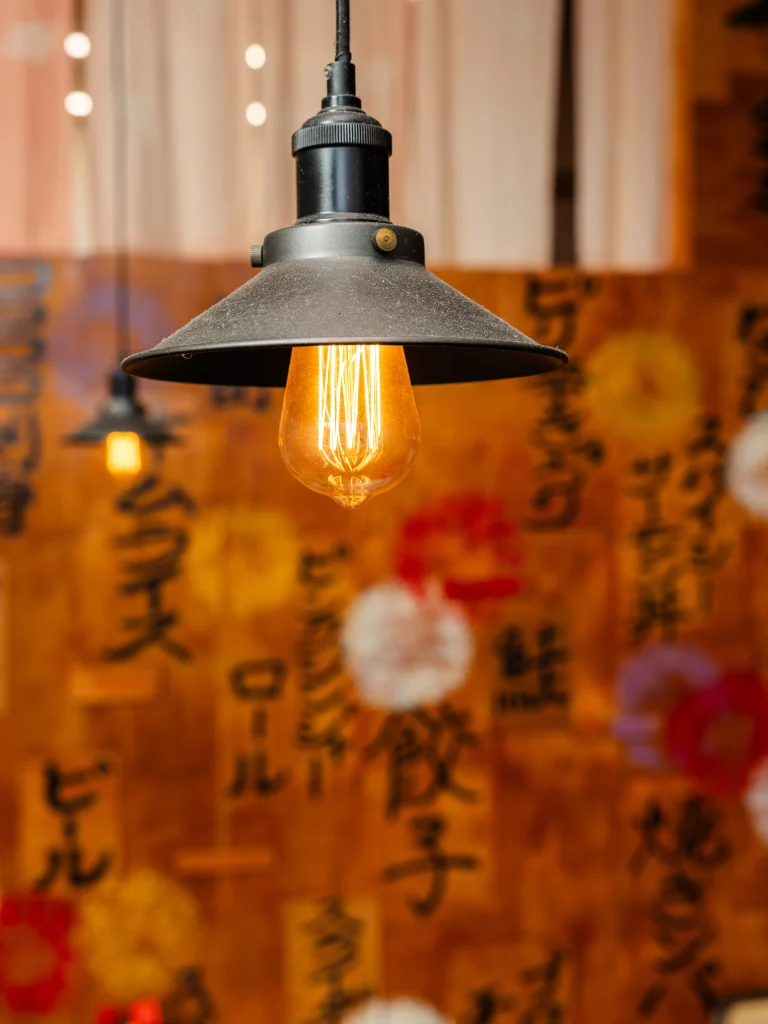 A hidden gem on Murphy Street, serving up authentic Japanese flavours for both lunch and dinner.

Step inside and you’ll find warm lighting, colourful artwork, handcrafted details and a relaxed neighbourhood atmosphere that feels a world away from the bustle of Toorak Road.

Whether you’re stopping by for a quick lunch, a casual dinner or a catch-up with friends, Pink Ginger offers a welcoming space and a menu packed with Japanese favourites.

📍 Pink Ginger, Murphy Street, South Yarra
🍱 Open for lunch and dinner