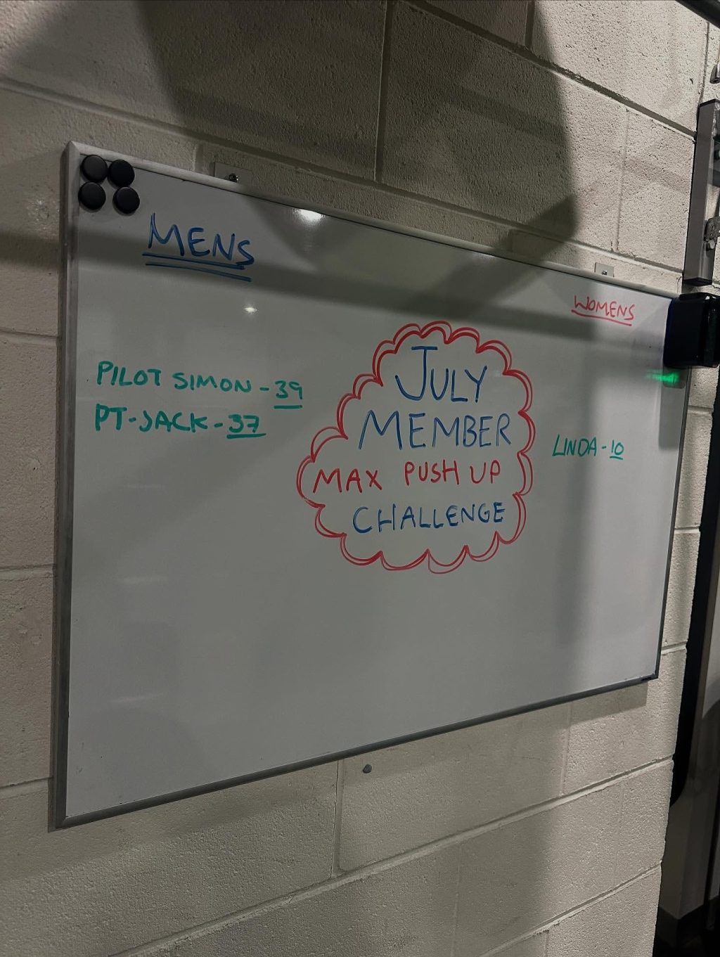 ‼️JULY MEMBER PUSH UP CHALLENGE‼️ is underway at @quickfit.southyarra 

Register your attempt at MAX push ups and write your result on the whiteboard to win a Quickfit Merch pack and be the Alpha Member of Push Ups, which is a very prestigious title to hold. 

Long term member and commercial pilot, Simon, currently in the lead. Be in it to win it 💪🏽

📍 22 Toorak Road South Yarra