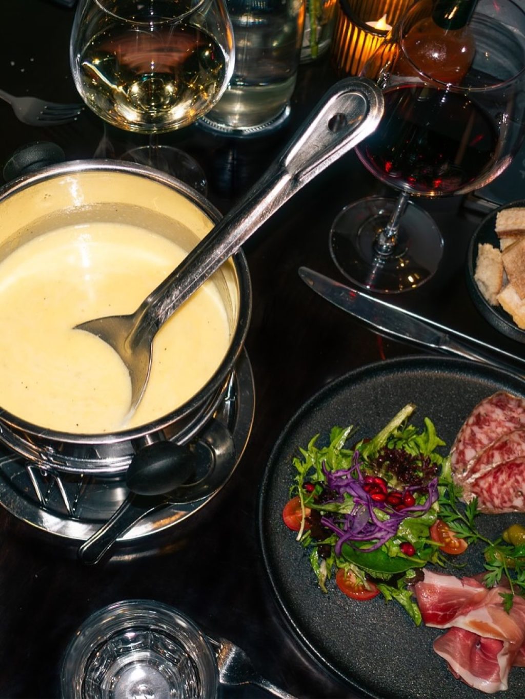 @chez_olivier cheese fondue is back ! Every Wednesday, it’s Fondue Savoyarde at Chez Olivier. Melting cheese, croûtons and charcuterie, what else to face the winter ? 🧀

$39 pp., serving of 2 minimum. Booking highly recommended. 🇫🇷

À bientôt ! ❤️

#Frenchfondue #FrenchCuisine #frenchfood #frenchrestaurant #chezolivier #toorakroad #southyarra