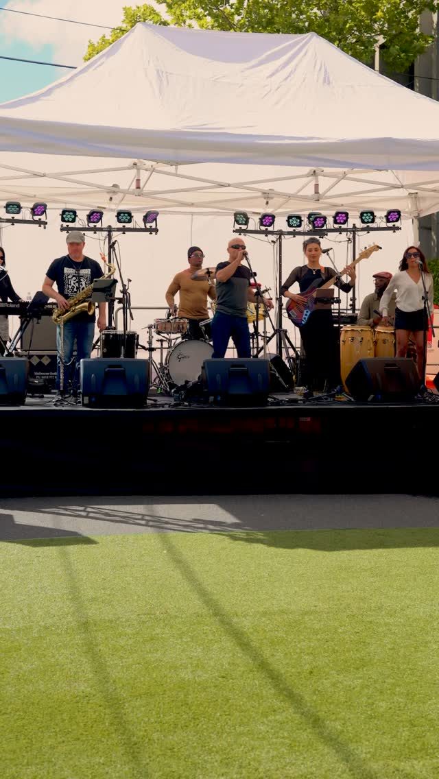 Just over a week ago, Calle Luna opened Jazz on Murphy - and it still feels fresh.

Saturday afternoon, the first notes came through and the street shifted. People slowed down. Turned around. Stayed longer than they planned. Then the dancing started.

That’s the thing about Calle Luna. They don’t force a moment - they create one.

Looking back now, it was the perfect beginning to the weekend. Easy, warm, and full of life.

Thank you, Calle Luna. What a way to start it all.