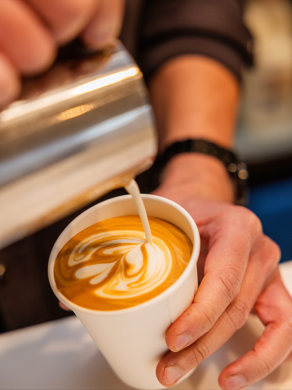 Mondays call for coffee. Coffee Geek Brewers know how to do it right. Smooth pours, perfect crema, and your takeaway cup ready to fuel the week ahead.

📍 81 Davis Avenue

#Coffee #TRSY #CoffeeGeekBrewers #ToorakRoadSouthYarra
