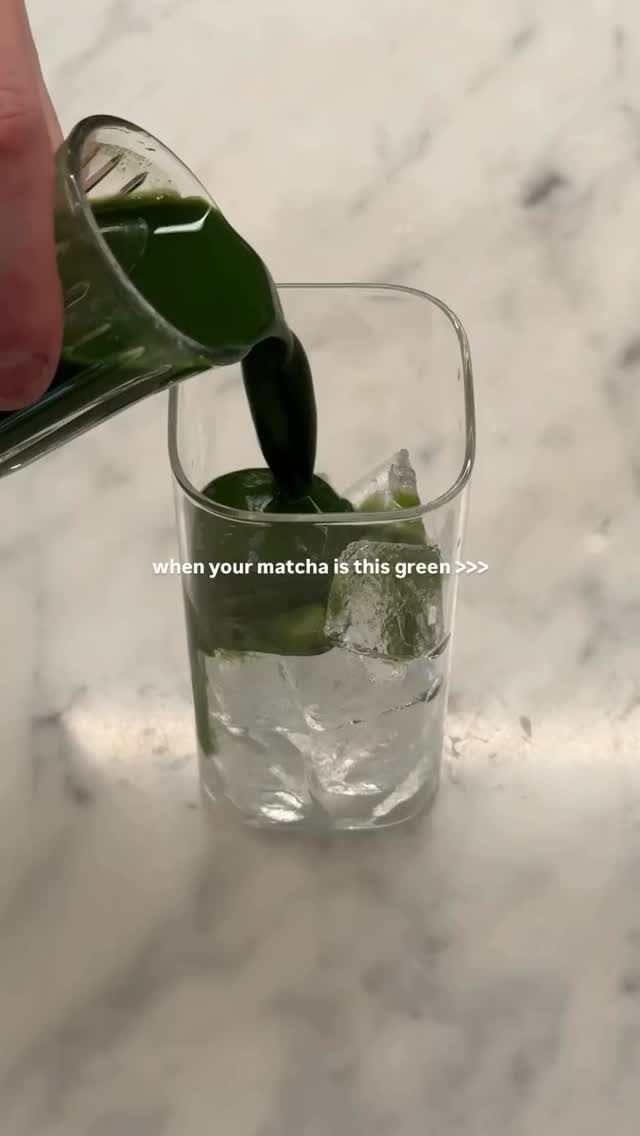 This is Darling Cafe's Iced White Chocolate Matcha, part of their new signature iced range 💚 

Open daily from 7am

📍 2 Darling Street South Yarra

#darlingcafe #matcha #icedchocolatematcha #toorakroadsouthyarra