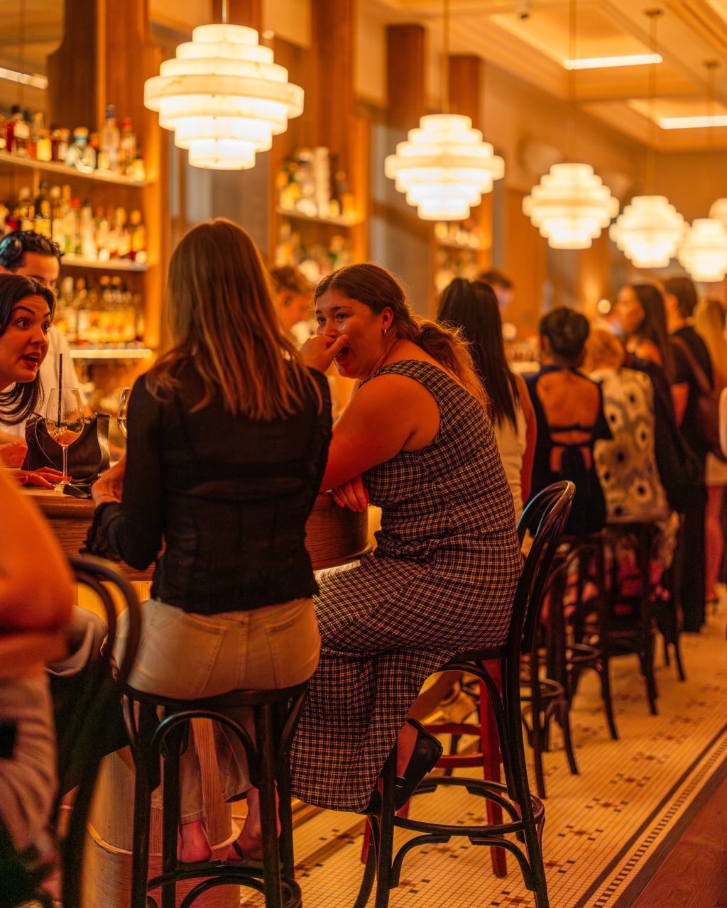 Saturday night in South Yarra.

The Godby Hotel is buzzing - food coming from the kitchen, drinks flowing across the bar and a lively crowd settling in for the night.

📍 The Godby Hotel, 163 Toorak Road South Yarra