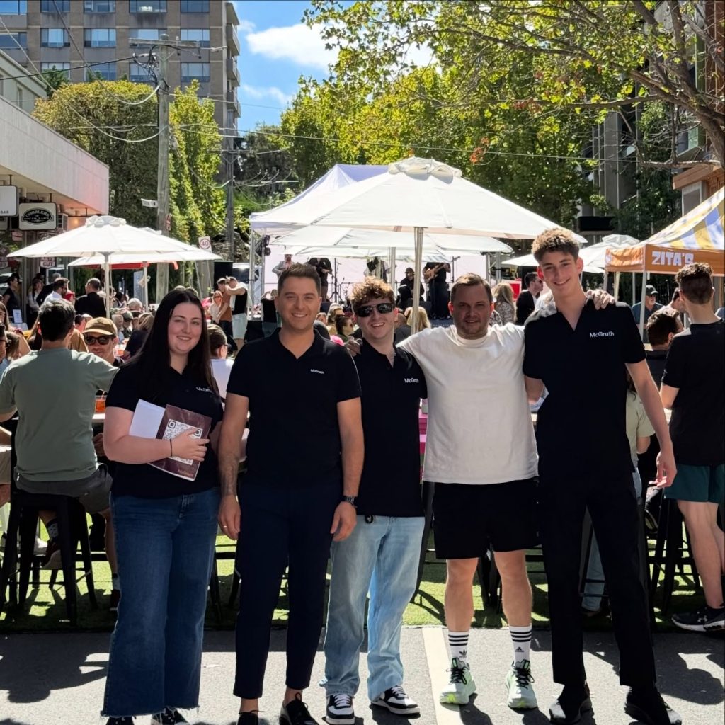 Jazz on Murphy just got a little extra.

Thanks to McGrath South Yarra, there are five $100 vouchers up for grabs to spend along Toorak Road.

Scan the QR code, enter your details, and you’re in. Swipe through ➡️