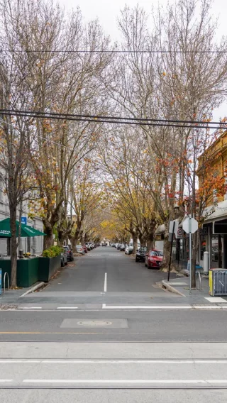 Winter arrives differently here.

The leaves are fading, the trees are nearly bare and the sky has taken on that familiar Melbourne grey.

The cafés feel warmer. The streets feel quieter. People seem to walk a little slower.

There’s something about South Yarra in winter. Not flashy. Not trying too hard. Just good coffee, beautiful streets and a neighbourhood settling into the season.

A different kind of beauty. One worth slowing down for.