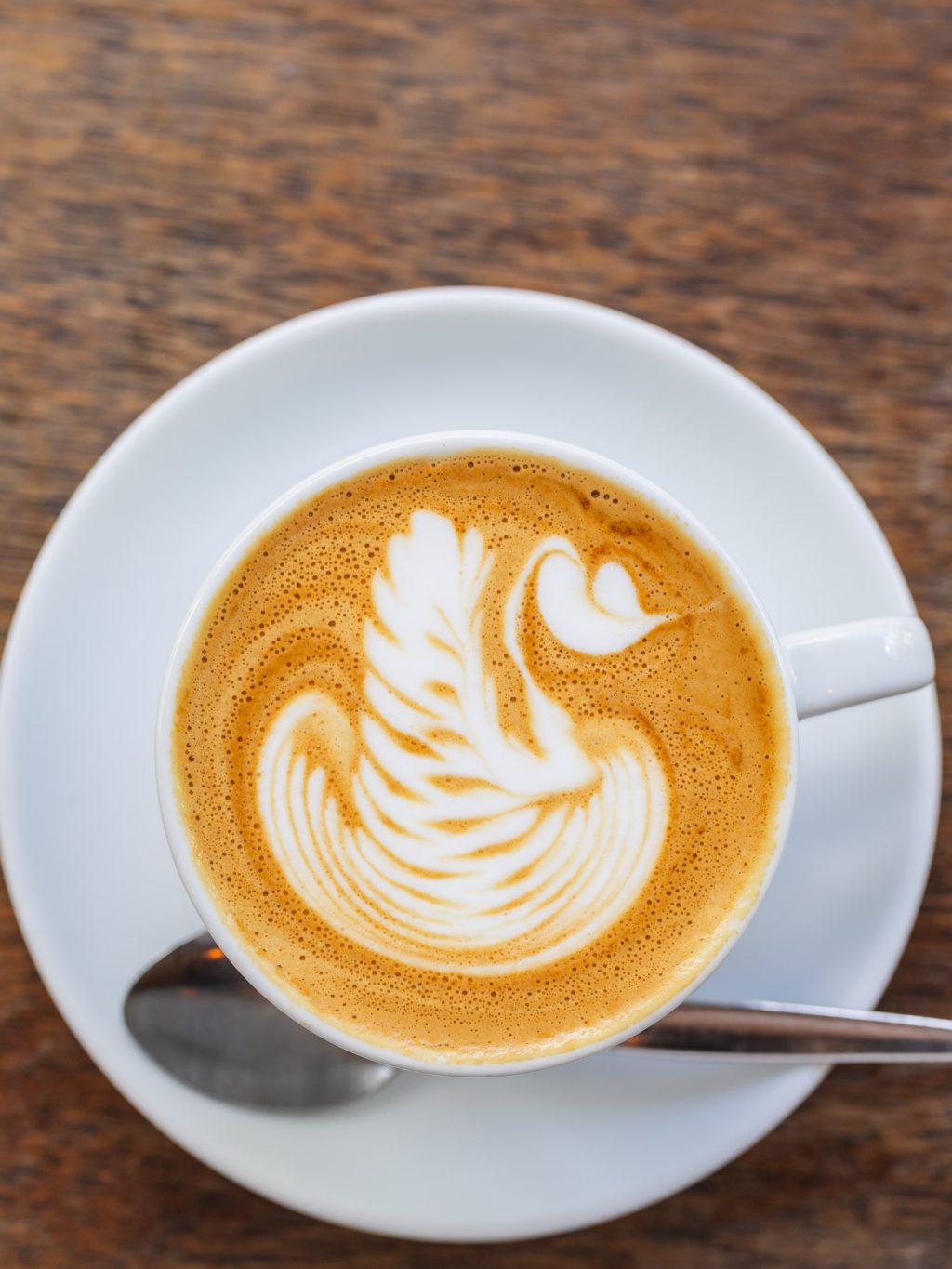 Morning coffee at Sox South Yarra (Commonfolk).

The grind, the pull, the pour - and that final swirl of milk.

One of those South Yarra rituals that never gets old.