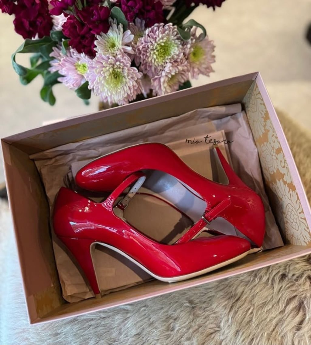Miu Miu Mary Jane Pumps in Red Patent Calfskin Size 38.5 at @miotesorovintage