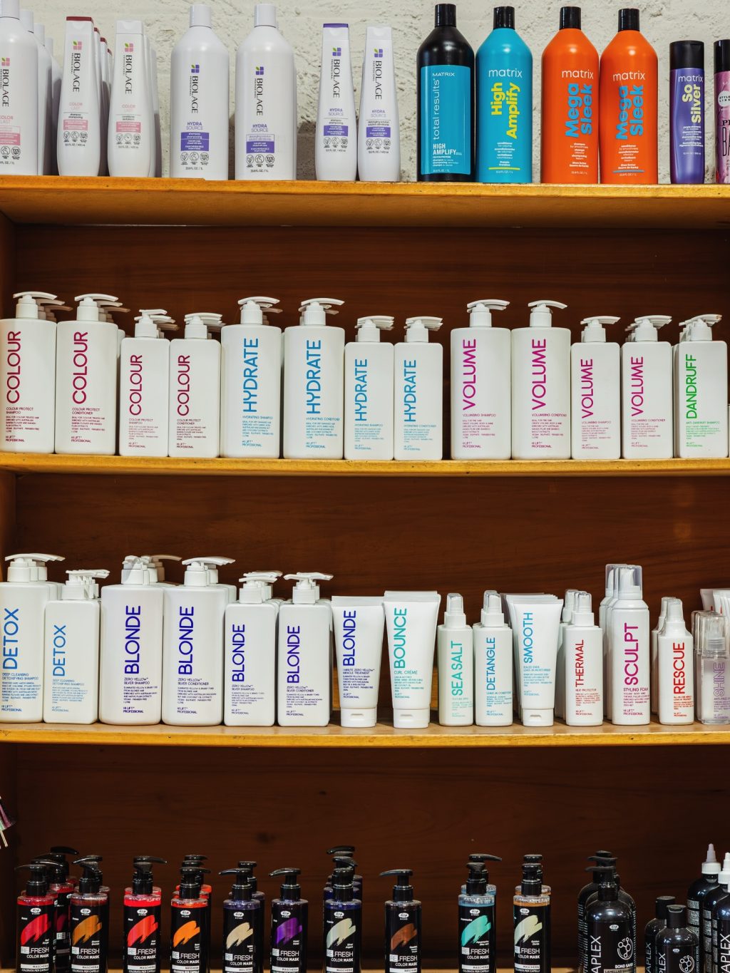 A go-to for salon professionals and colour lovers alike ✂️

Hair Supply Direct on Toorak Road is packed wall to wall with professional brands, colour ranges and the tools that keep South Yarra looking sharp.

From Matrix and Biolage to Wella colour systems and styling essentials, it’s the kind of store where expertise matters. The team know their products inside out and are always ready to help match the right shade, treatment or finish to the job at hand.

Whether you’re a stylist restocking for the week or refreshing your own routine at home, Hair Supply Direct makes it easy.

📍 322 Toorak Road, South Yarra

P.S. Yes, that’s a puffer jacket. Winter shoot. 

#ToorakRoadSouthYarra #SouthYarraLife HairSupplyDirect