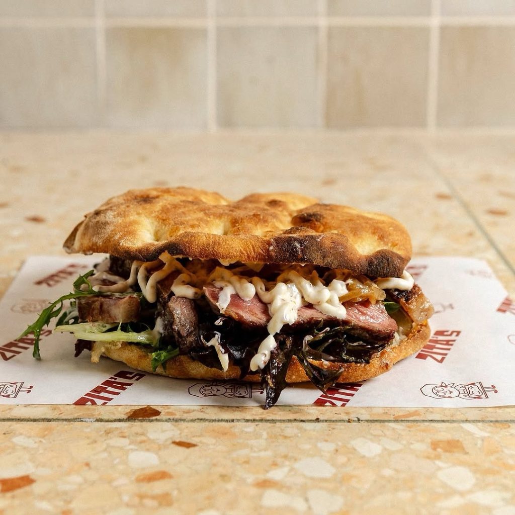 Its never too early to think about lunch. 😄
Let us tempt you... 
Still hot. Still humble. Still undefeated 💯🔥

  Zitas Focaccia
📍 16 Toorak Road South Yarra

#ZitasFocaccia  #ZitasVeterans #Lunch #ToorakRoadSouthYarra