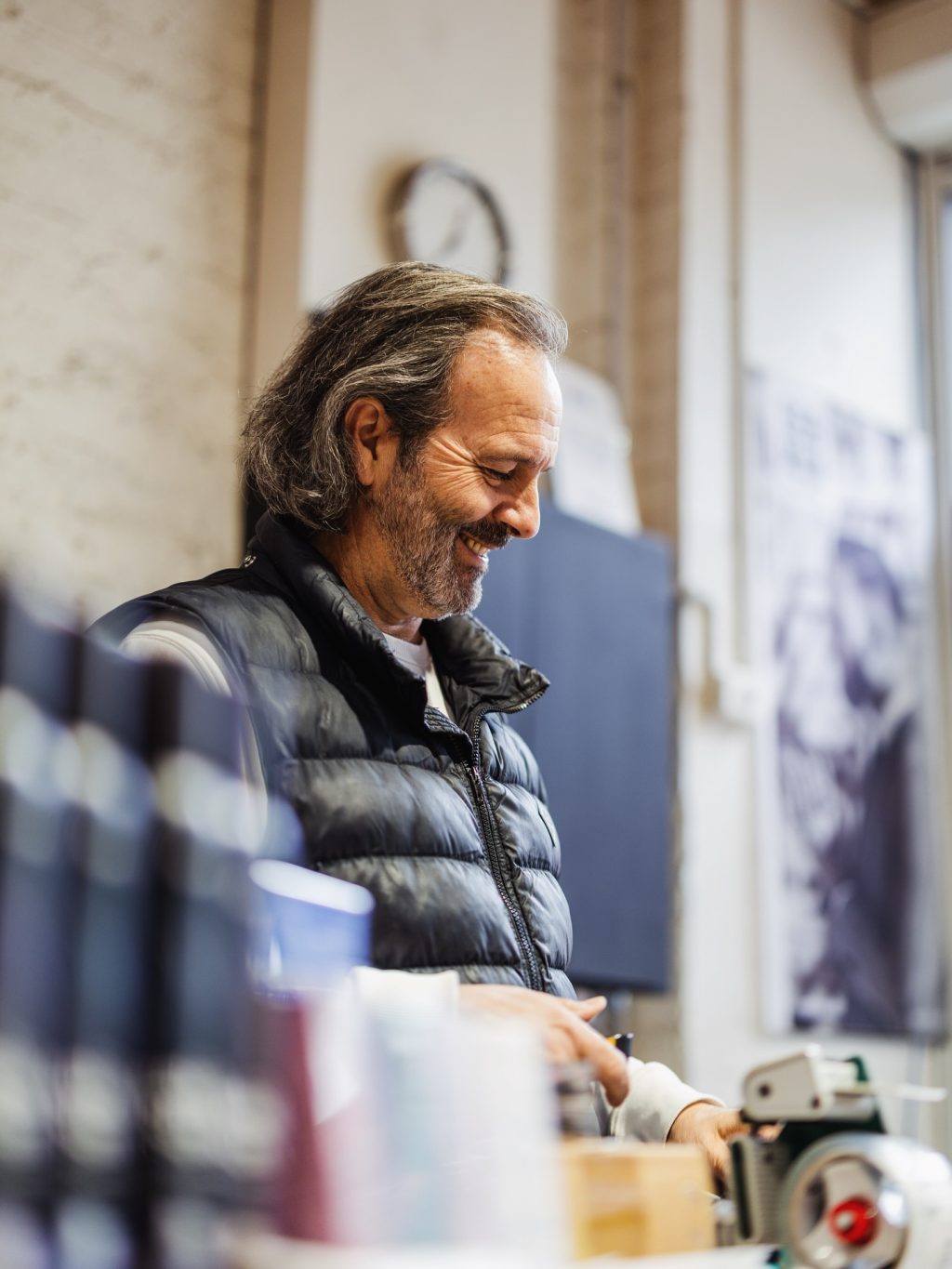 A go-to for salon professionals and colour lovers alike ✂️

Hair Supply Direct on Toorak Road is packed wall to wall with professional brands, colour ranges and the tools that keep South Yarra looking sharp.

From Matrix and Biolage to Wella colour systems and styling essentials, it’s the kind of store where expertise matters. The team know their products inside out and are always ready to help match the right shade, treatment or finish to the job at hand.

Whether you’re a stylist restocking for the week or refreshing your own routine at home, Hair Supply Direct makes it easy.

📍 322 Toorak Road, South Yarra

P.S. Yes, that’s a puffer jacket. Winter shoot. 

#ToorakRoadSouthYarra #SouthYarraLife HairSupplyDirect