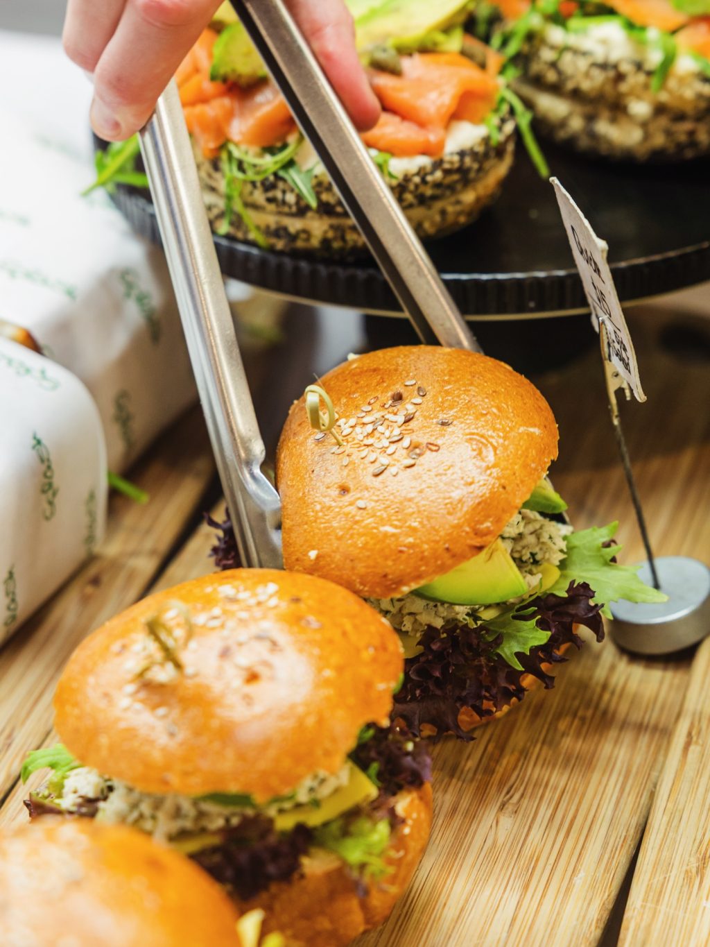 Lunch?
Sorted.

Fresh rolls stacked and ready.
Juices whirring.
That steady lunchtime hum that says this place knows what it’s doing.

If you’re nearby and hungry, Splash Juice Bar Cafe is calling. Como Centre.