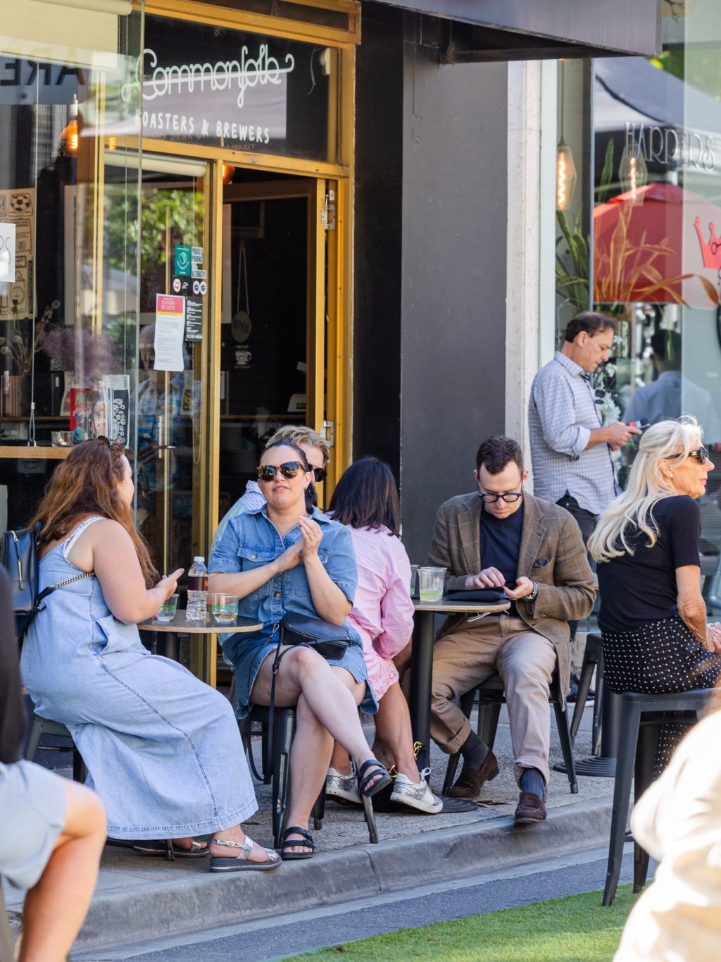 Sox South Yarra is ready for you tomorrow.

The coffee’s on.
Food’s ready.
Tables are out.

Settle in here, or grab something and wander down to Murphy Street.

Jazz on Murphy starts 2pm tomorrow.

(Sox SY - formerly Commonfolk)