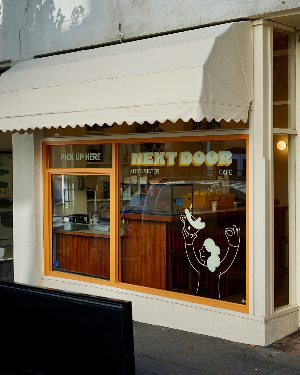 How good is this!! 
Well done @kalindesign! 💛
"Hand painted signage for a few familiar faces. Zitas Focaccia have always been a big supporter of what I do so I was stoked to tackle their new cafe window. Appreciate you guys, as always. 🫶"

📍 Next Door Zita's Sister Cafe
  43 Ralston Street South Yarra