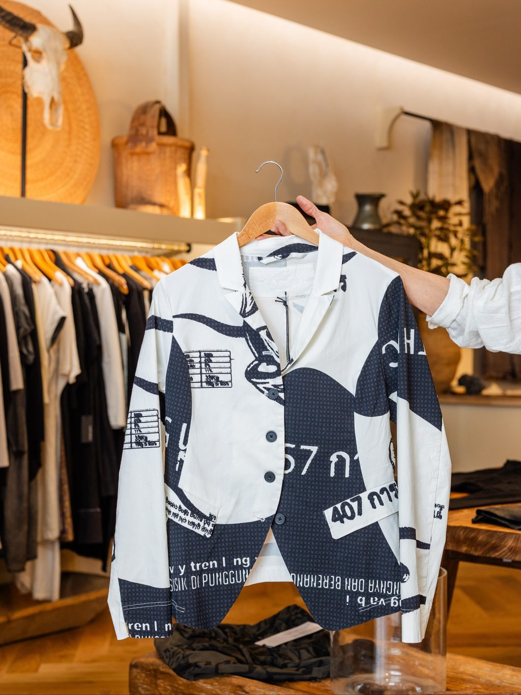 Have you discovered Asante yet?

Step inside Asante South Yarra and you’ll find clothes with character - pieces that drape, soften and move with you.
Natural fibres, clever cuts and that unmistakable artistic edge run through every rack.

From quiet neutrals to bold, painterly prints, it’s a space for women who love individuality without the fuss.

Visit Asante at 131 Toorak Road and take your time - it’s the kind of shop you explore, not rush.

#ToorakRoadSouthYarra #SouthYarraStyle  #AsantSouthYarra  #ShopSouthYarra