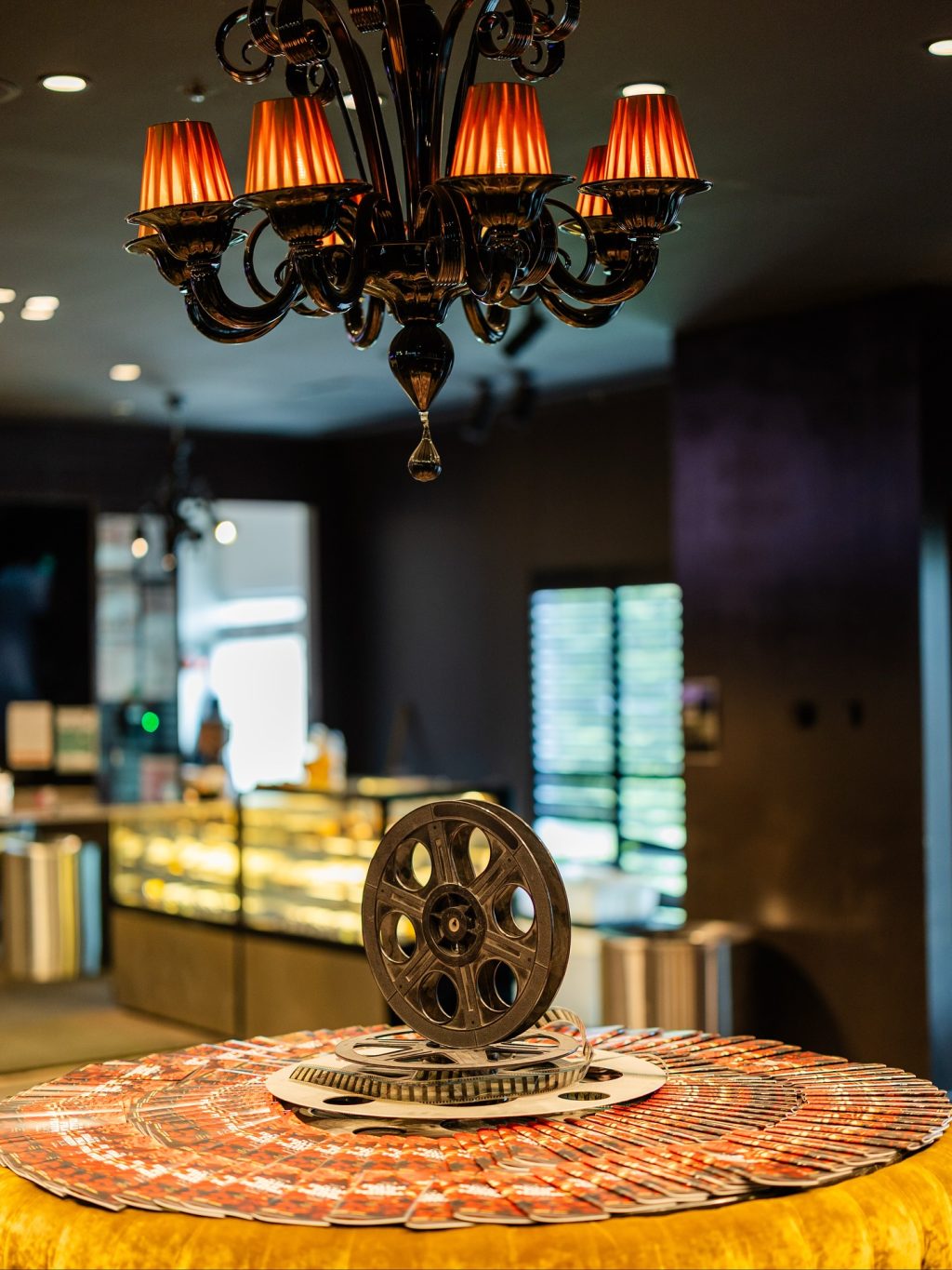Some days just feel like movie days.
Grab your popcorn and settle in at Palace Cinemas South Yarra - comfy seats, velvet touches, and that little bit of old-school magic that makes going to the movies feel special again.

📍 Como Centre

#SouthYarraLife #ToorakRoadSouthYarra #PalaceCinemas #MovieTime