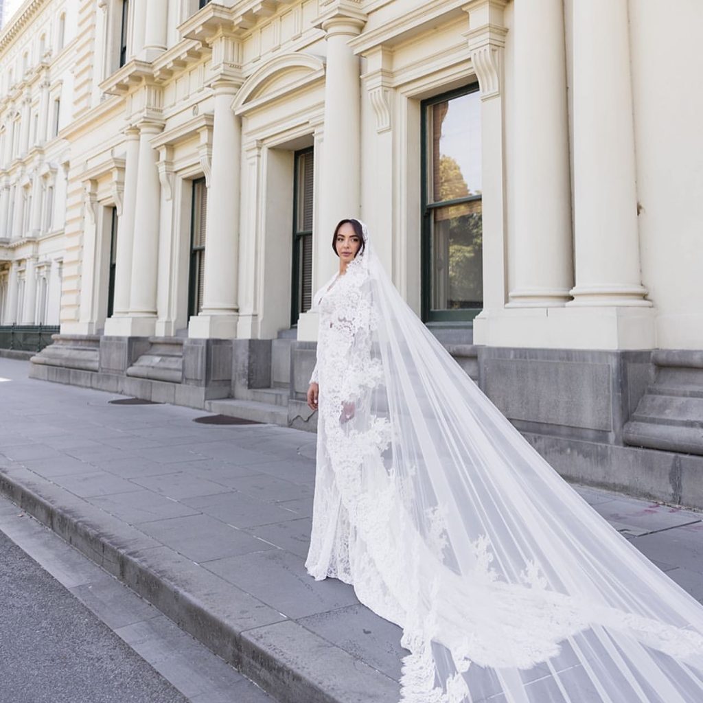 EMEL in Alin Le’Kal custom French lace couture.

📍 Alin Le'Kal
  246 Toorak Toad South Yarra